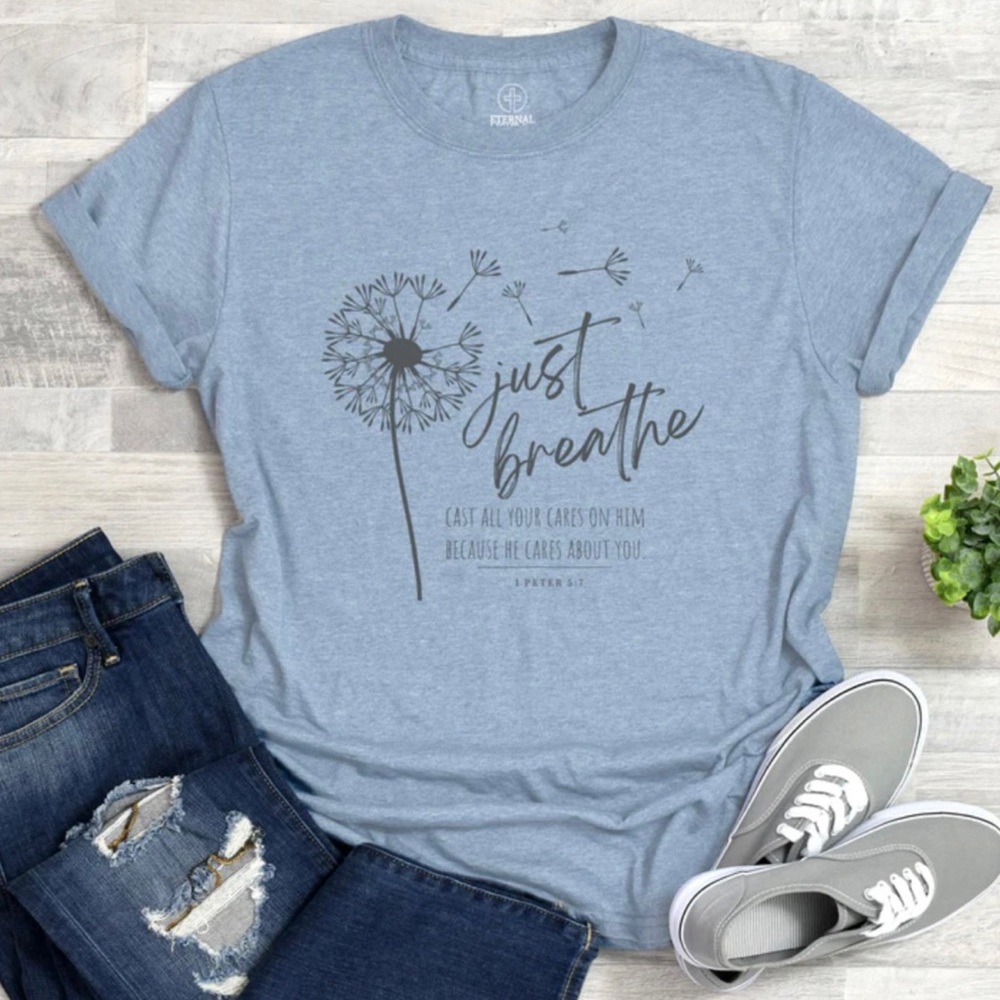 Gildan SoftStyle-“Just Breath” 1 Peter 5:7-Tee-New-Sz Medium